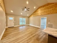 720 Co Rd 1447, Vinemont, AL 35179
