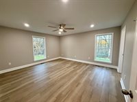 720 Co Rd 1447, Vinemont, AL 35179
