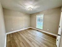 720 Co Rd 1447, Vinemont, AL 35179