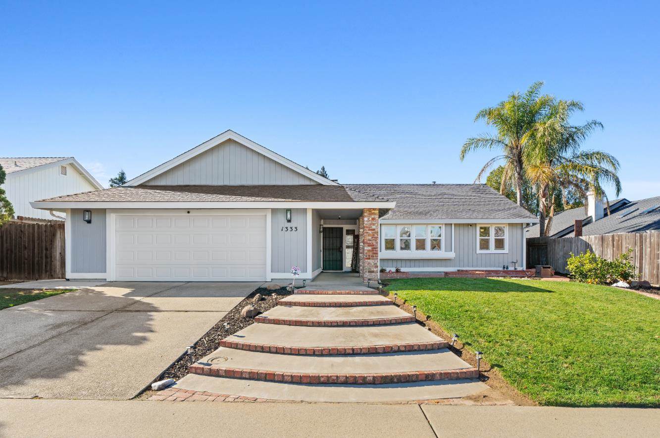 1333 Stonebridge Way, Roseville, CA 95661