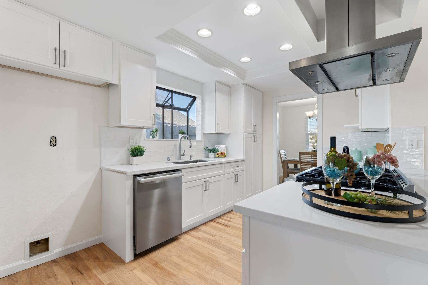 1333 Stonebridge Way, Roseville, CA 95661