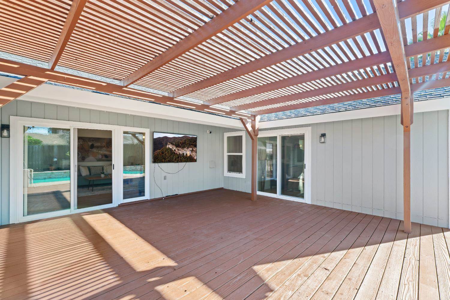 1333 Stonebridge Way, Roseville, CA 95661