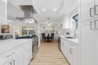 1333 Stonebridge Way, Roseville, CA 95661