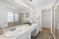 1333 Stonebridge Way, Roseville, CA 95661