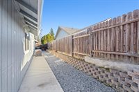 1333 Stonebridge Way, Roseville, CA 95661