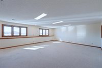 10 Leed Rd, Winfield, KS 67156