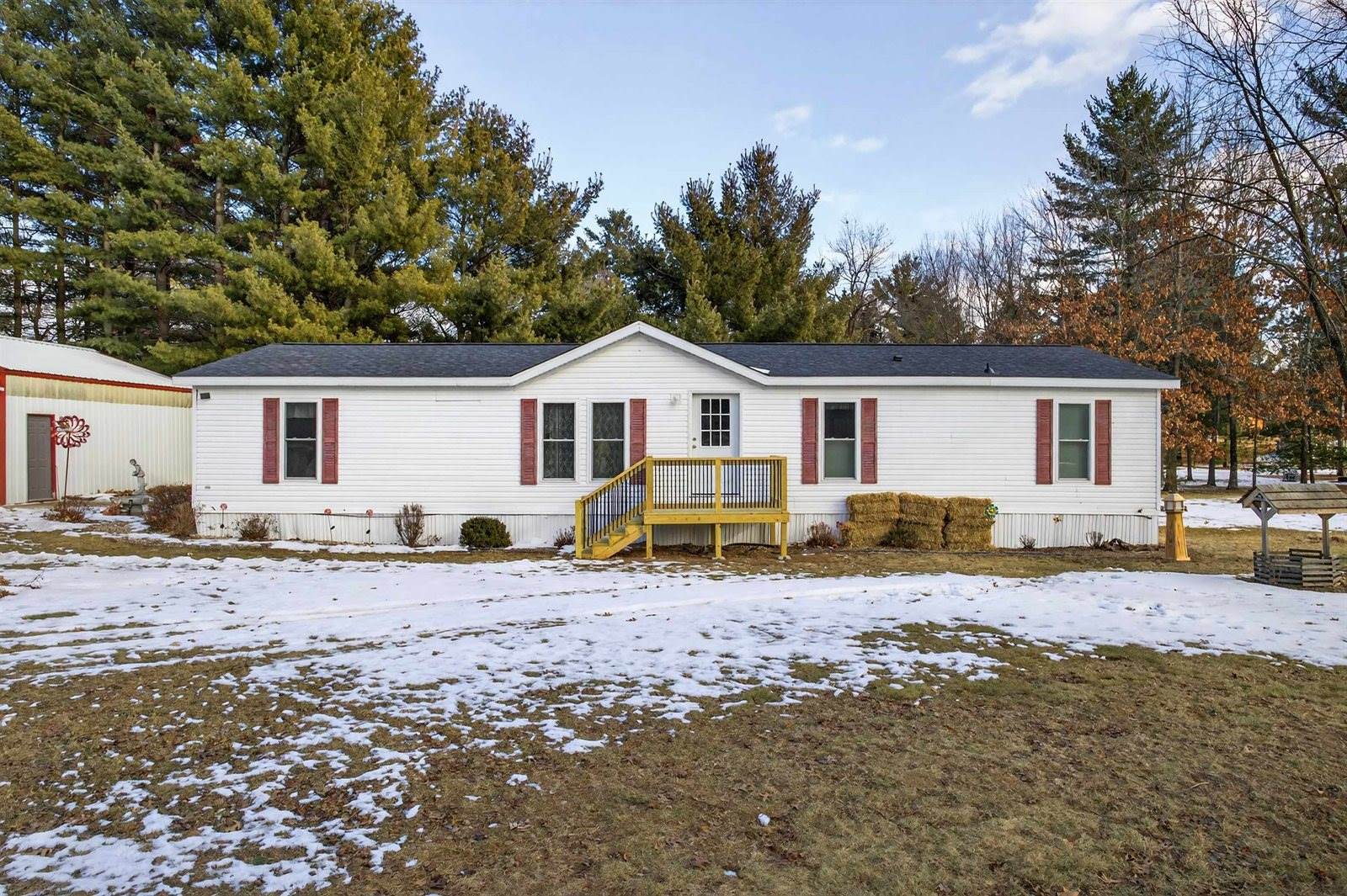 2116 Maple Street, Friendship, WI 53934