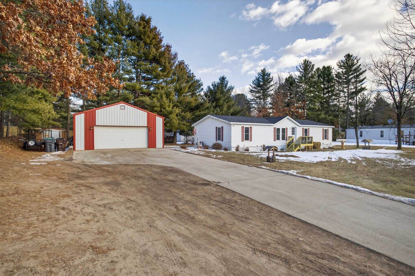 2116 Maple Street, Friendship, WI 53934