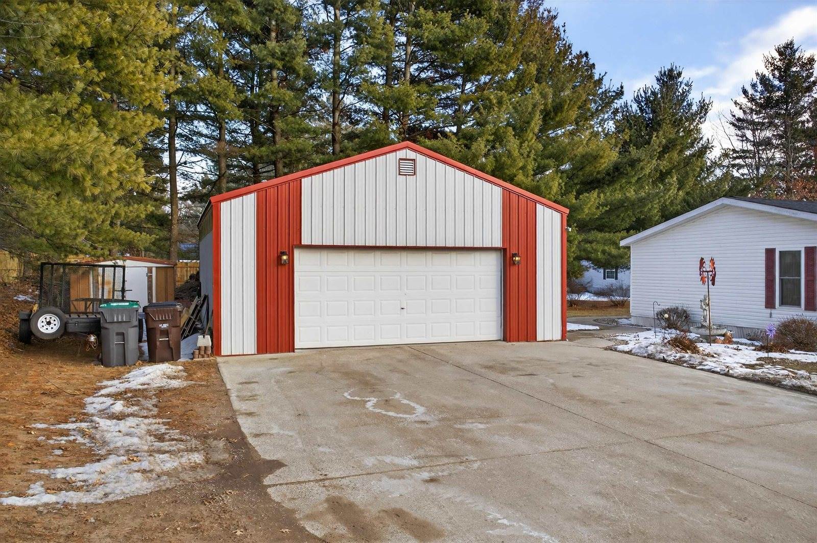 2116 Maple Street, Friendship, WI 53934