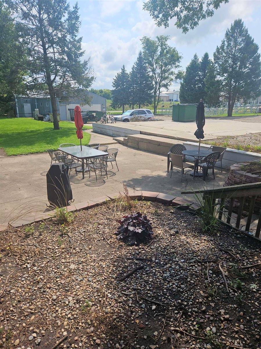 2212 Okoboji, Milford, IA 51351