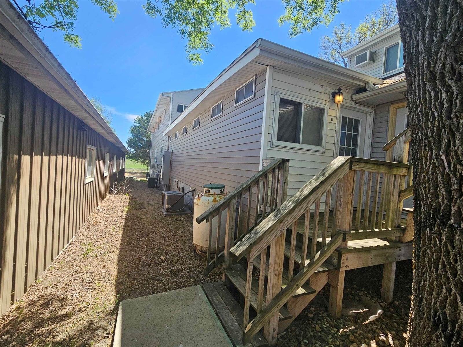 2212 Okoboji, Milford, IA 51351