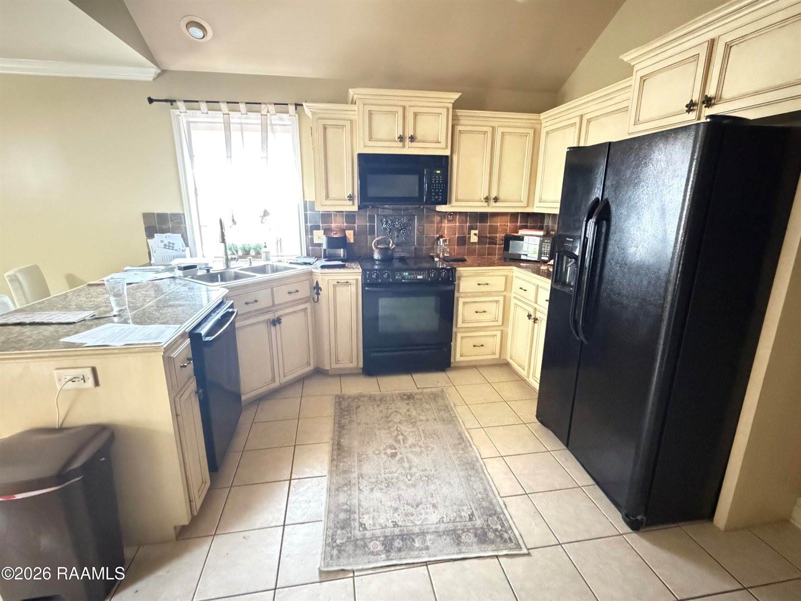 201 B Camino Real Road, Lafayette, LA 70503