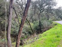 12215 Mountain View Drive, Clearlake Oaks, CA 95423