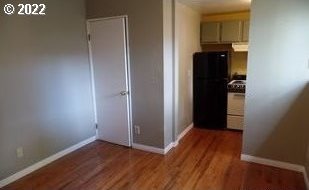 1414 SE Lambert, Portland, OR 97202