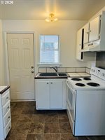 1414 SE Lambert, Portland, OR 97202