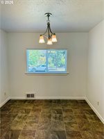 1414 SE Lambert, Portland, OR 97202