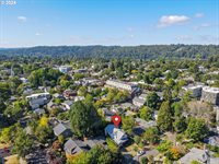 1414 SE Lambert, Portland, OR 97202