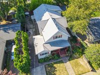 1414 SE Lambert, Portland, OR 97202