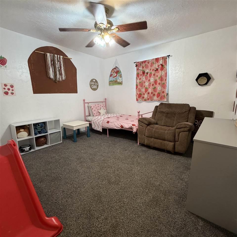 221 West Kansas St, Walters, OK 73572