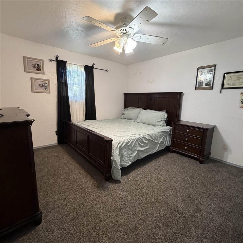 221 West Kansas St, Walters, OK 73572