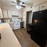 221 West Kansas St, Walters, OK 73572