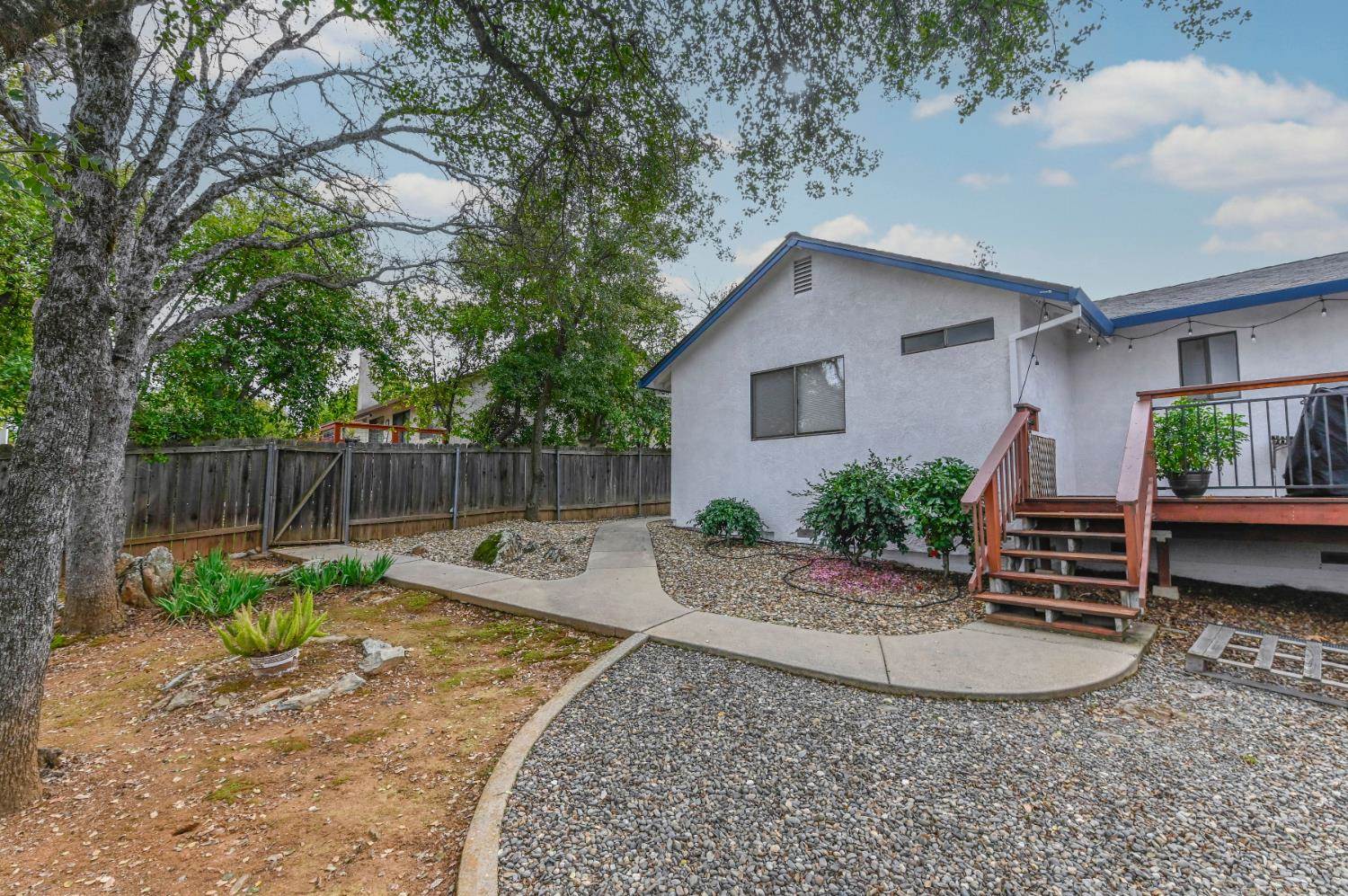 147 Rocky Ridge Lane, Angels Camp, CA 95222