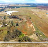 10.9 Baseline Rd, Lawton, OK 75301