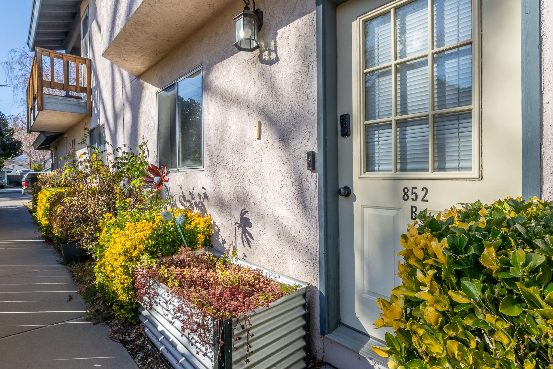 852 Crosby #B, Bishop, CA 93514