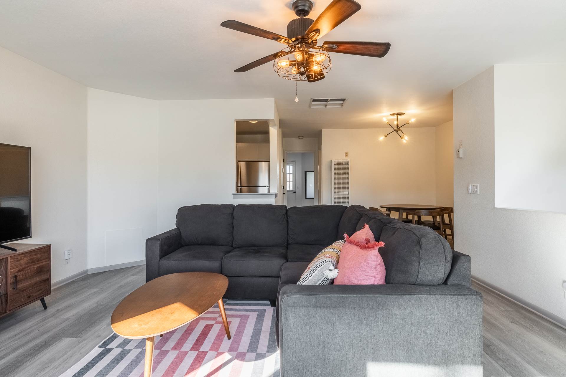 852 Crosby #B, Bishop, CA 93514