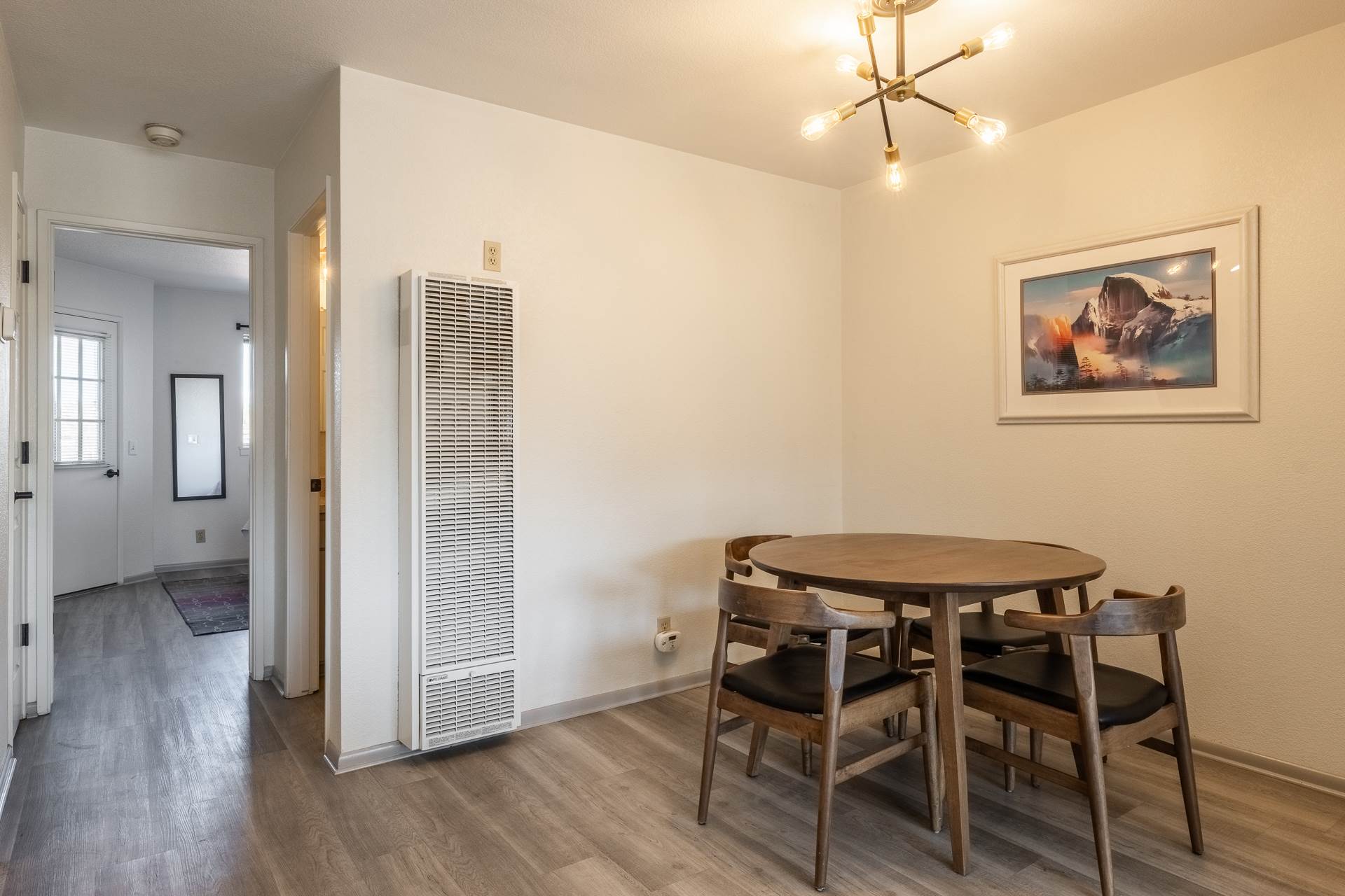 852 Crosby #B, Bishop, CA 93514