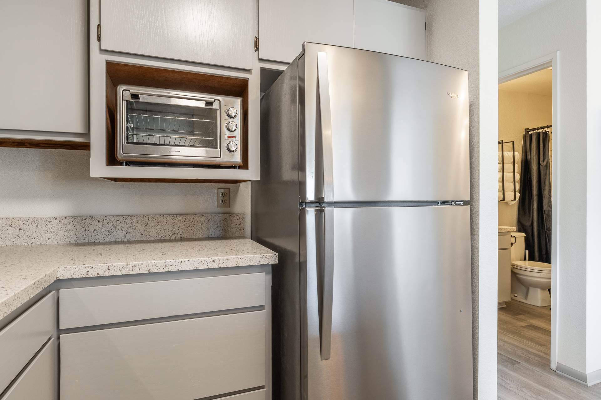 852 Crosby #B, Bishop, CA 93514