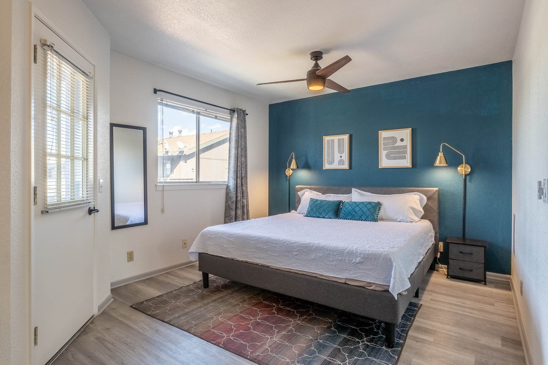 852 Crosby #B, Bishop, CA 93514