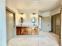 3305 Peregrine Loop, Montrose, CO 81401