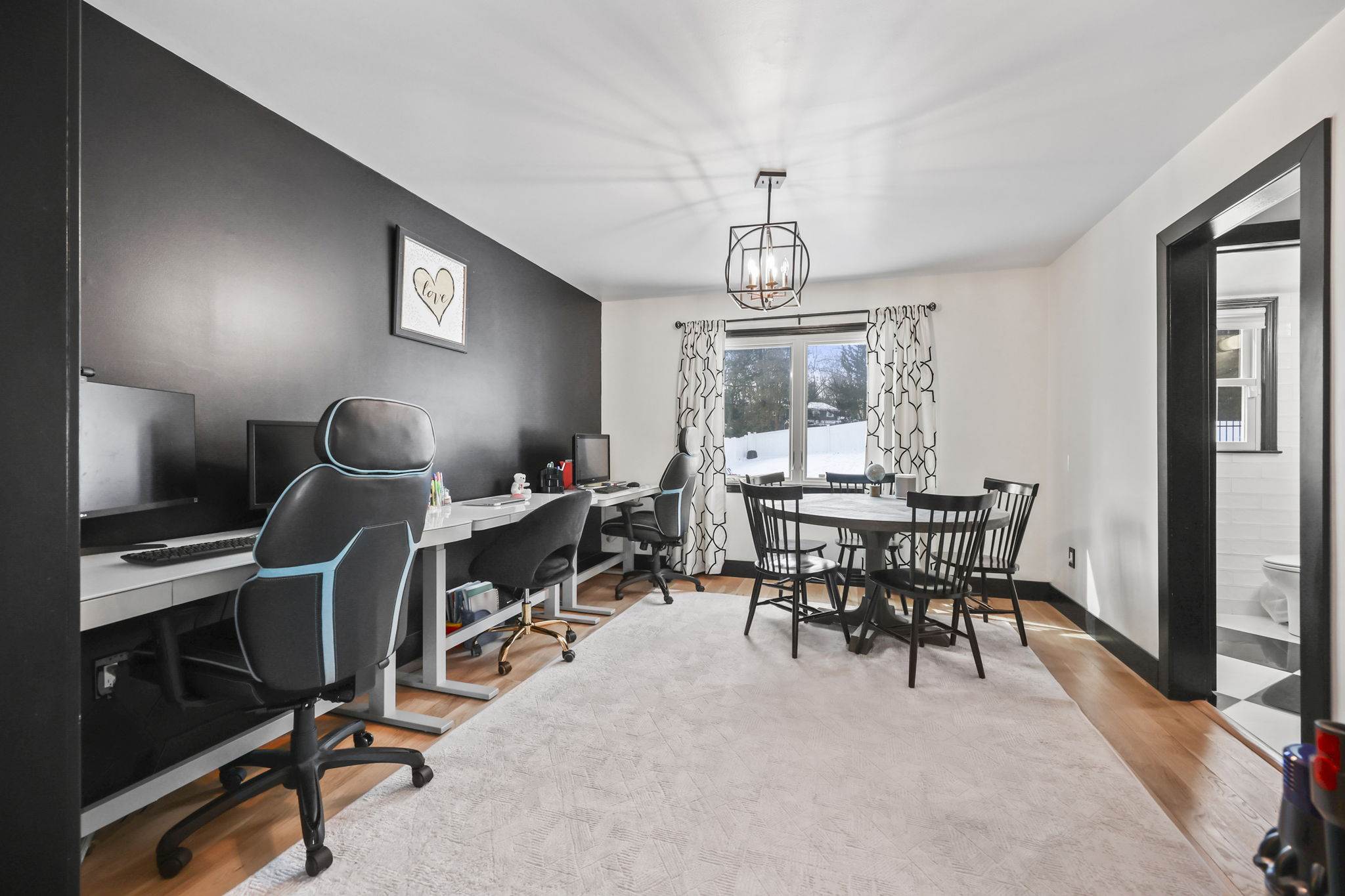 34 Sandalwood, East Brunswick, NJ 08816