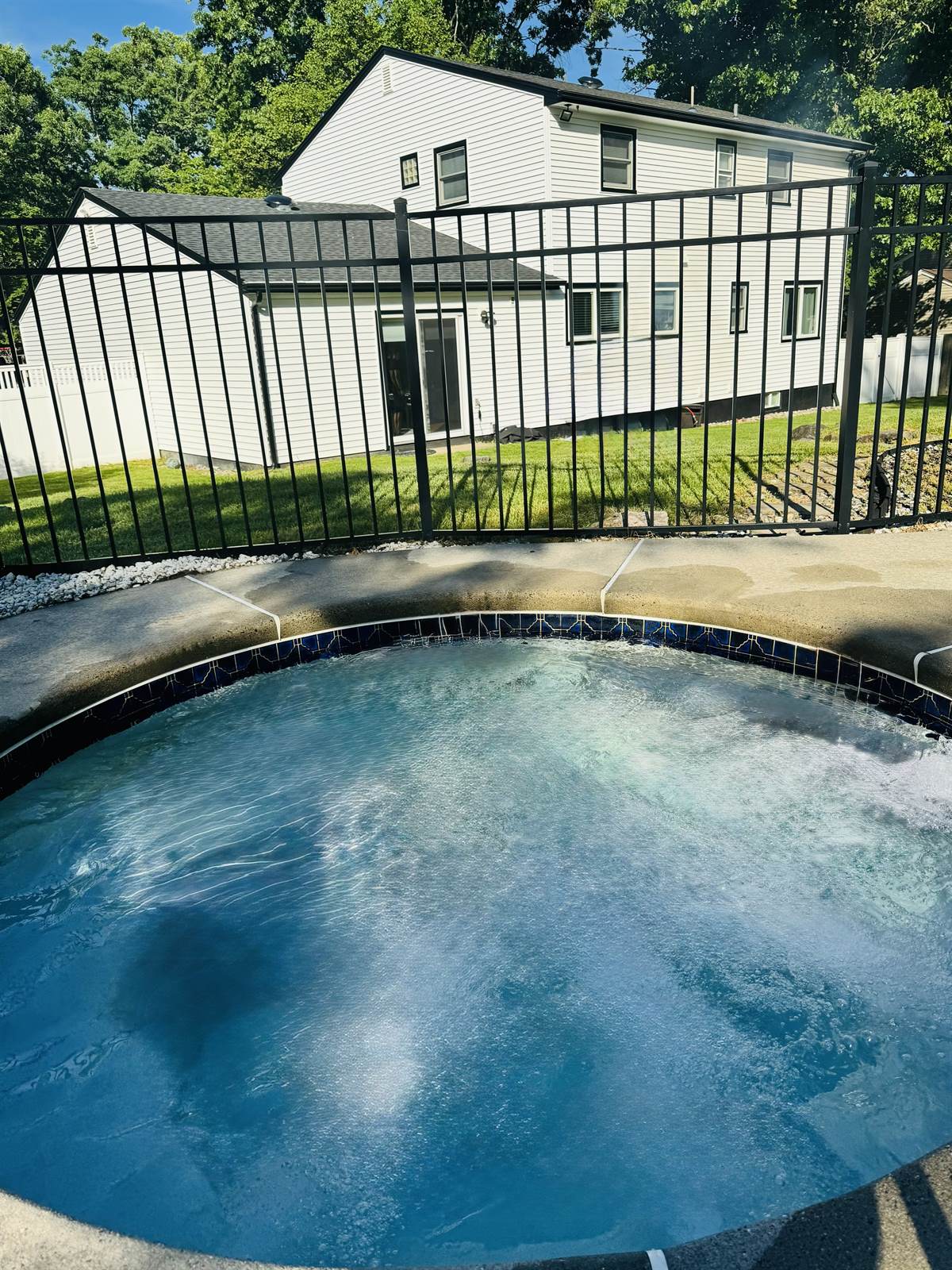 34 Sandalwood, East Brunswick, NJ 08816