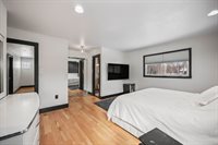 34 Sandalwood, East Brunswick, NJ 08816