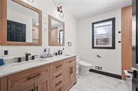 34 Sandalwood, East Brunswick, NJ 08816