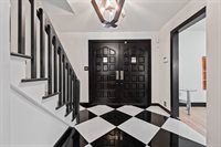 34 Sandalwood, East Brunswick, NJ 08816