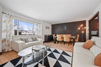 34 Sandalwood, East Brunswick, NJ 08816