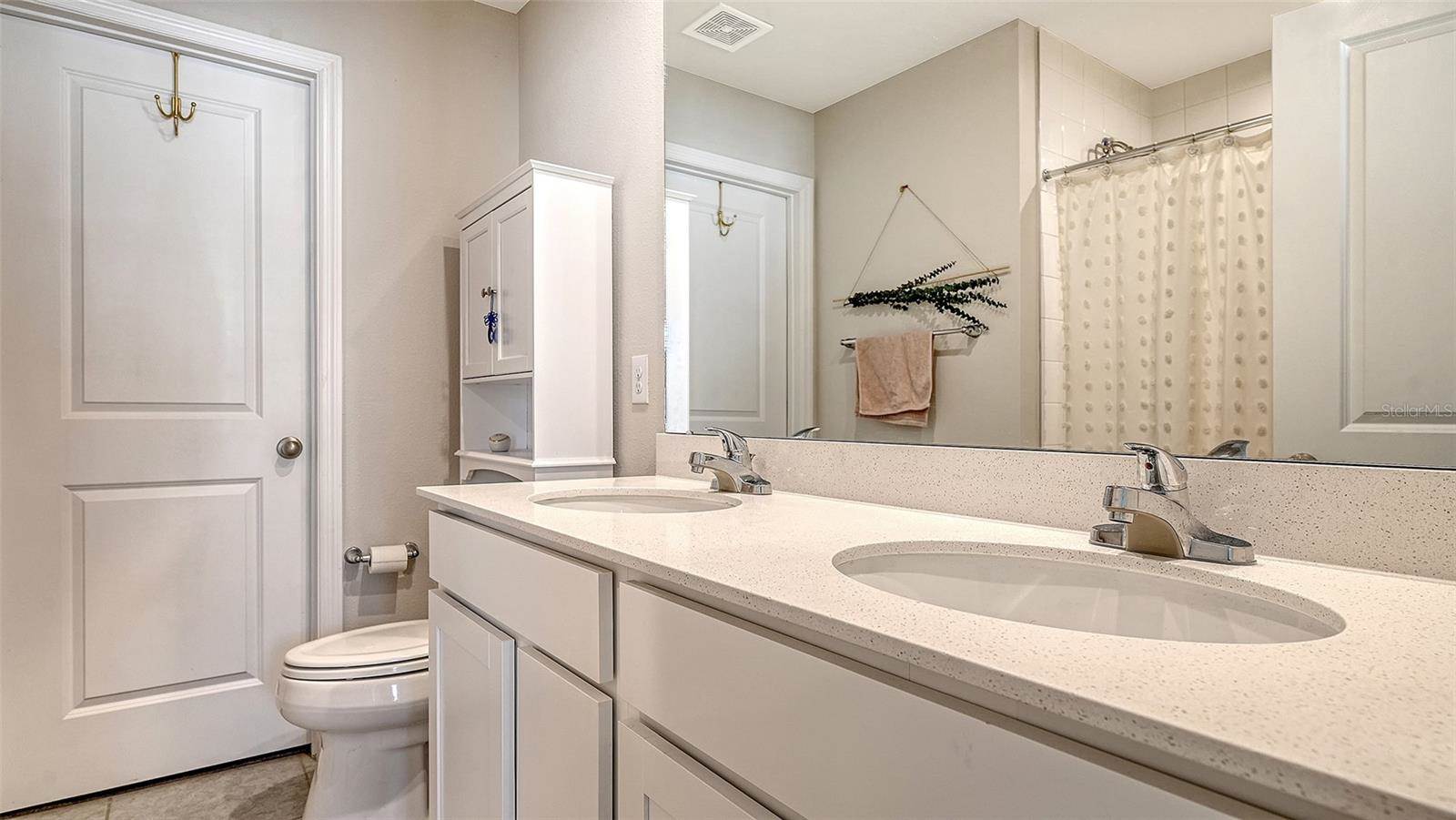 14147 Crimson Avenue, Bradenton, FL 34211