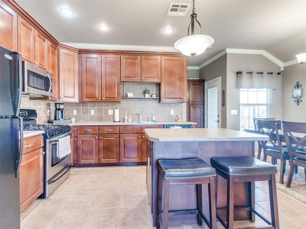 2312 Timbers Boulevard, Shawnee, OK 74804