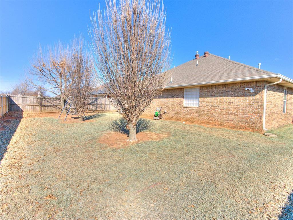 2312 Timbers Boulevard, Shawnee, OK 74804