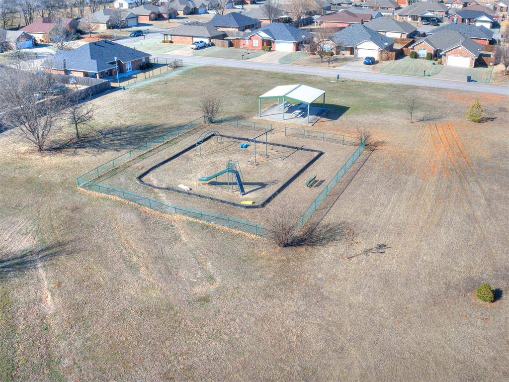 2312 Timbers Boulevard, Shawnee, OK 74804