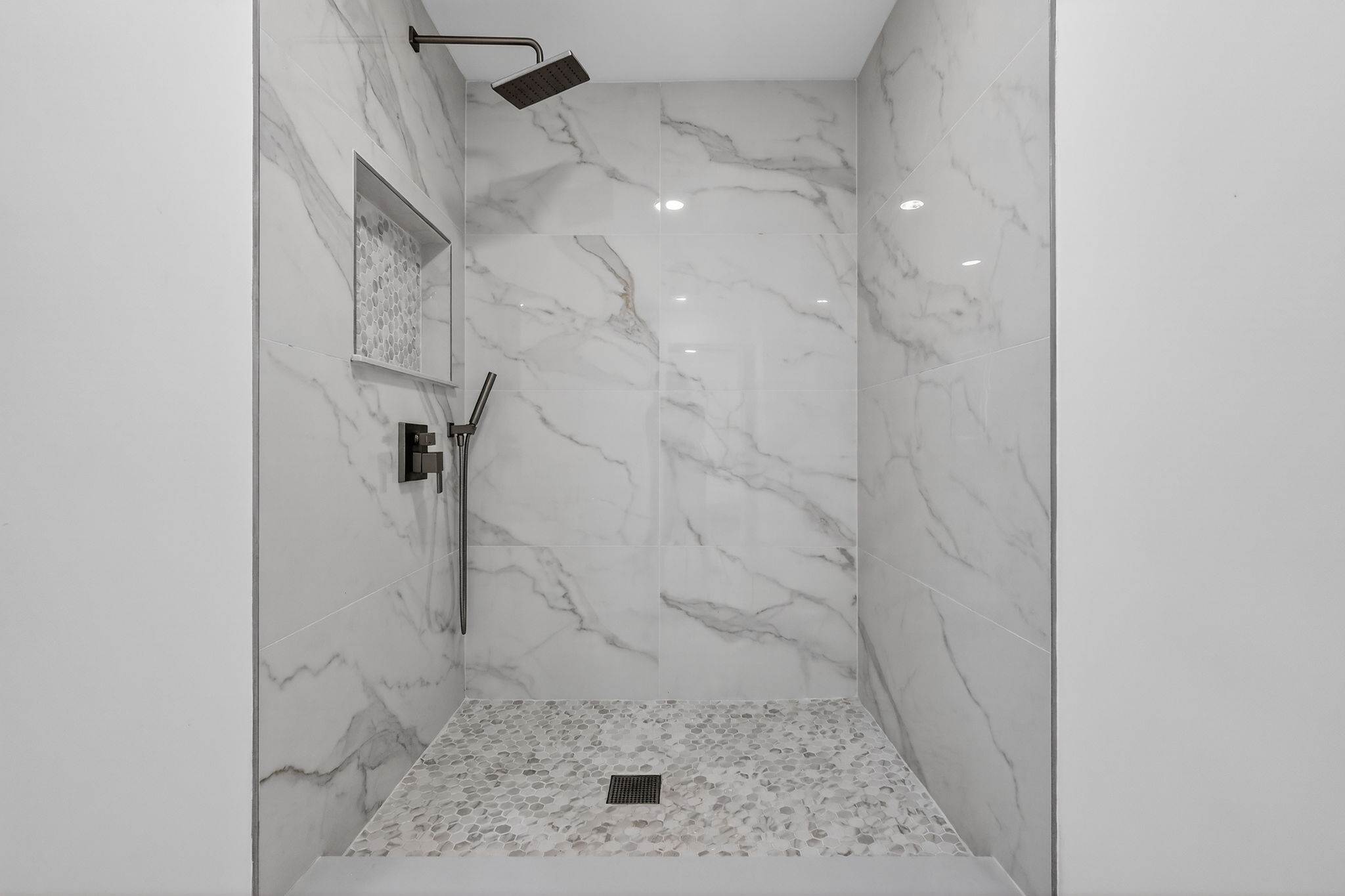 631, #Curtis Pkwy, Miami, FL 33010