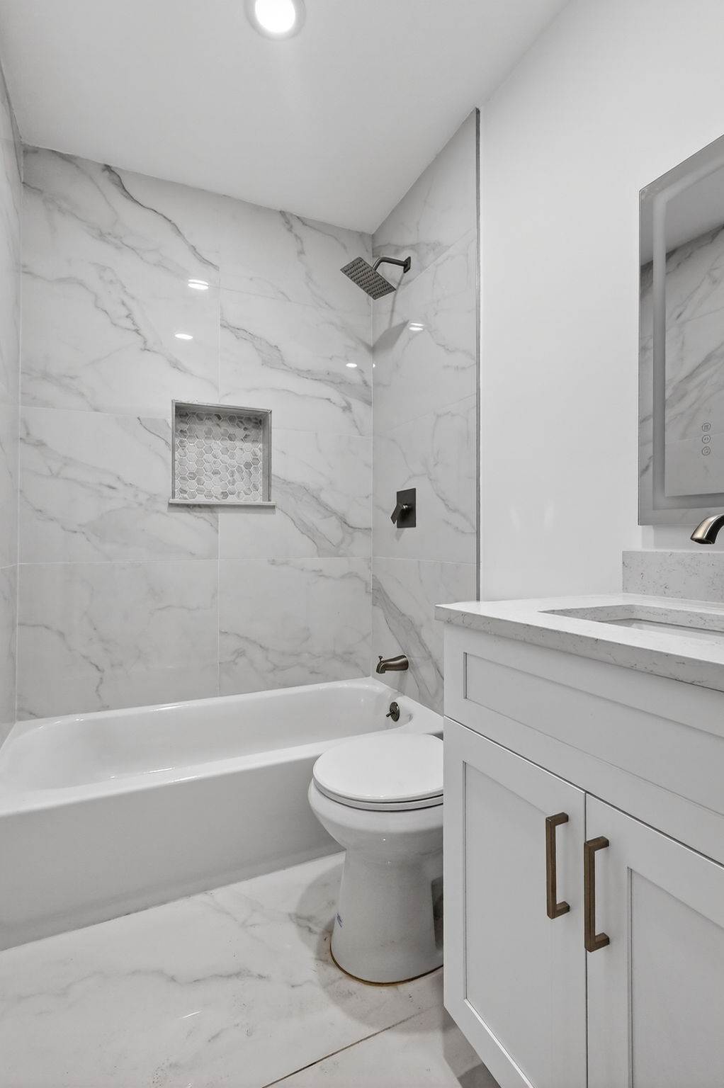 631, #Curtis Pkwy, Miami, FL 33010