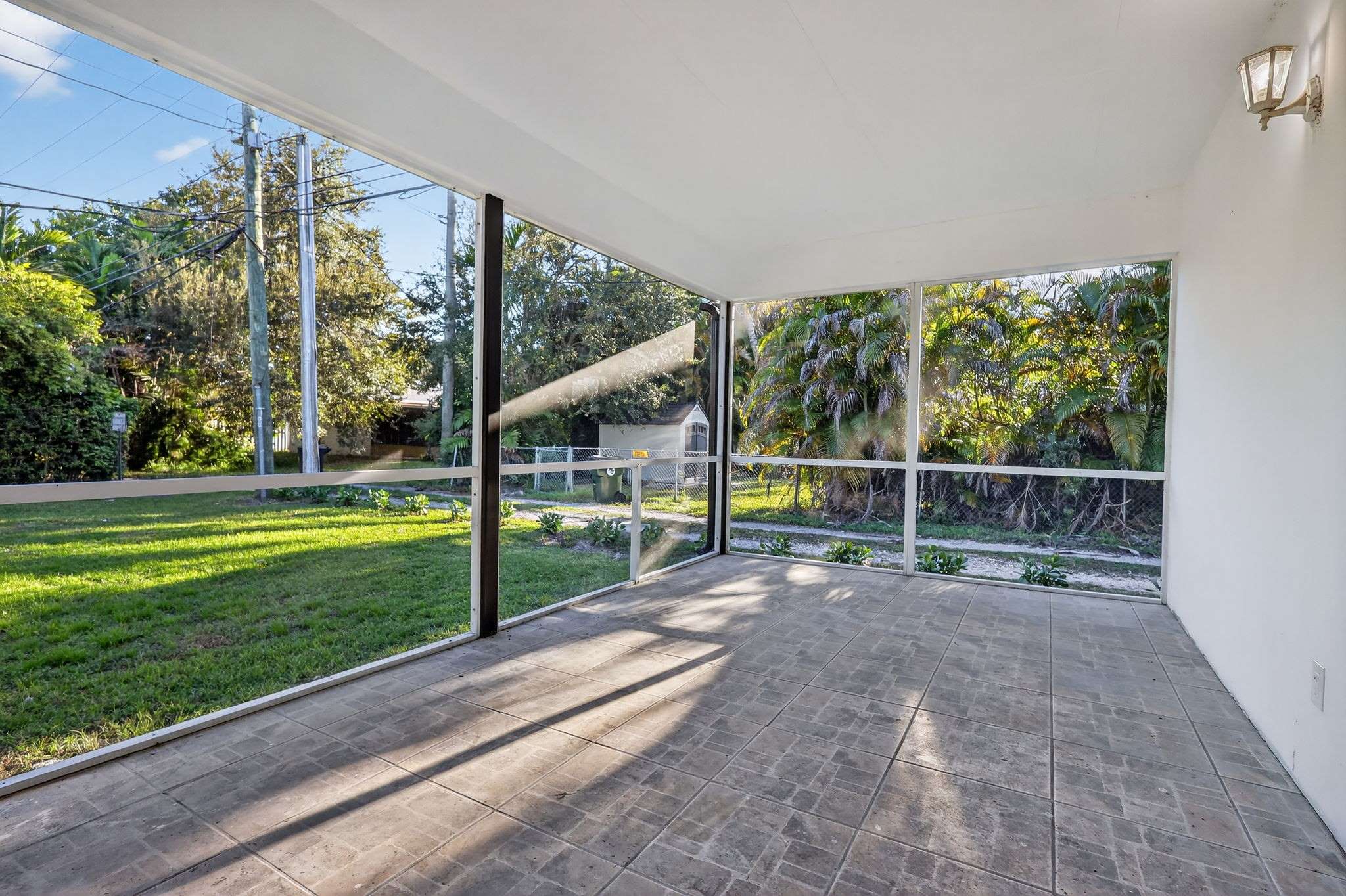 631, #Curtis Pkwy, Miami, FL 33010