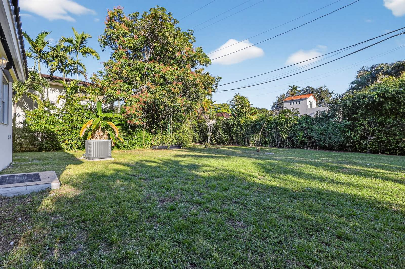 631, #Curtis Pkwy, Miami, FL 33010