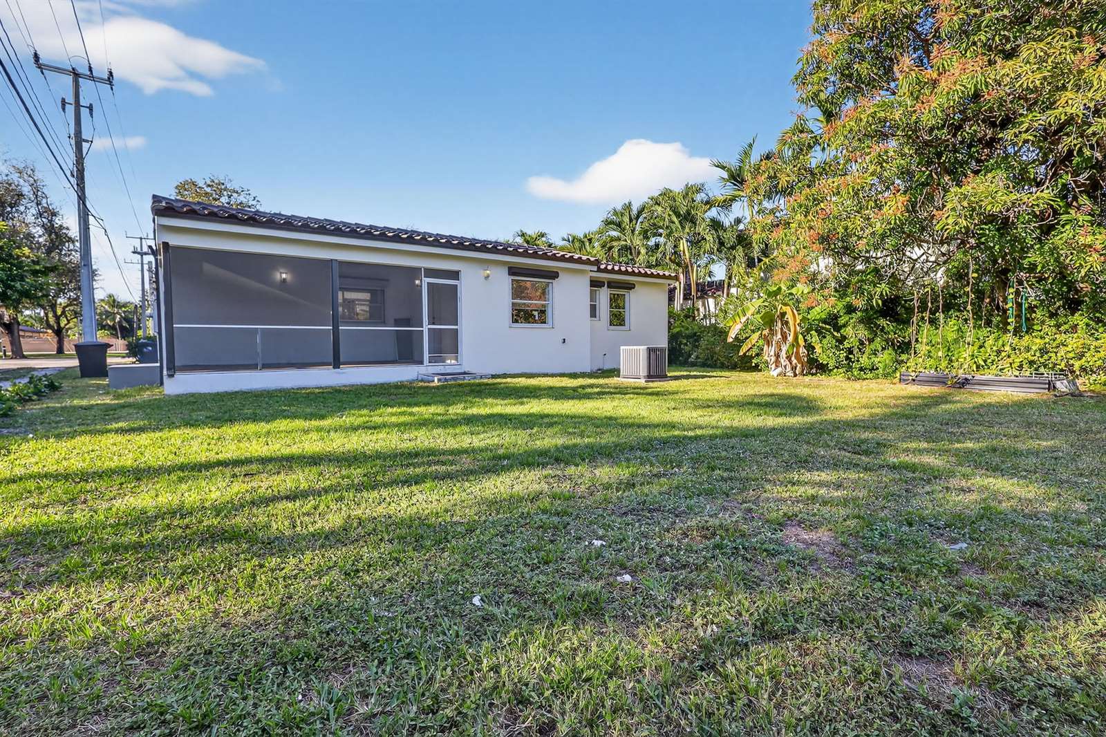 631, #Curtis Pkwy, Miami, FL 33010