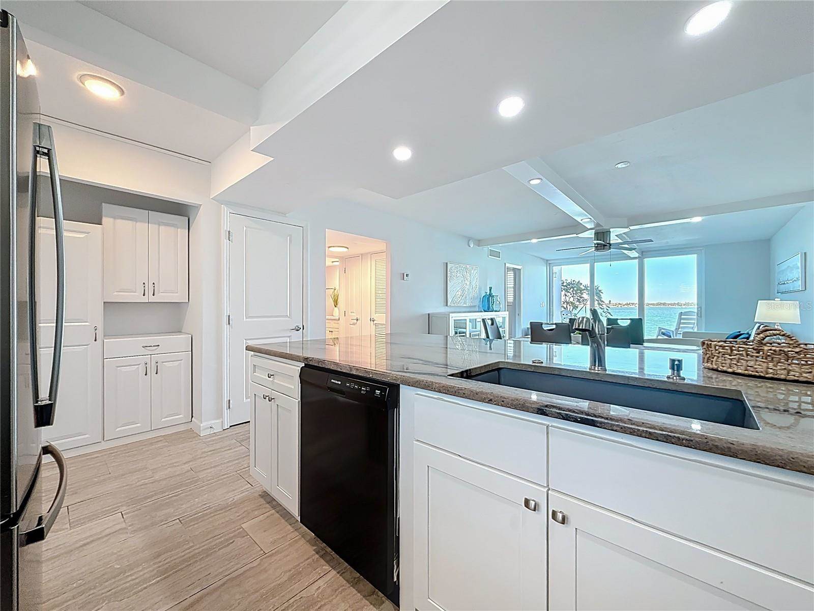 7560 Bay Island Drive South, #148, South Pasadena, FL 33707