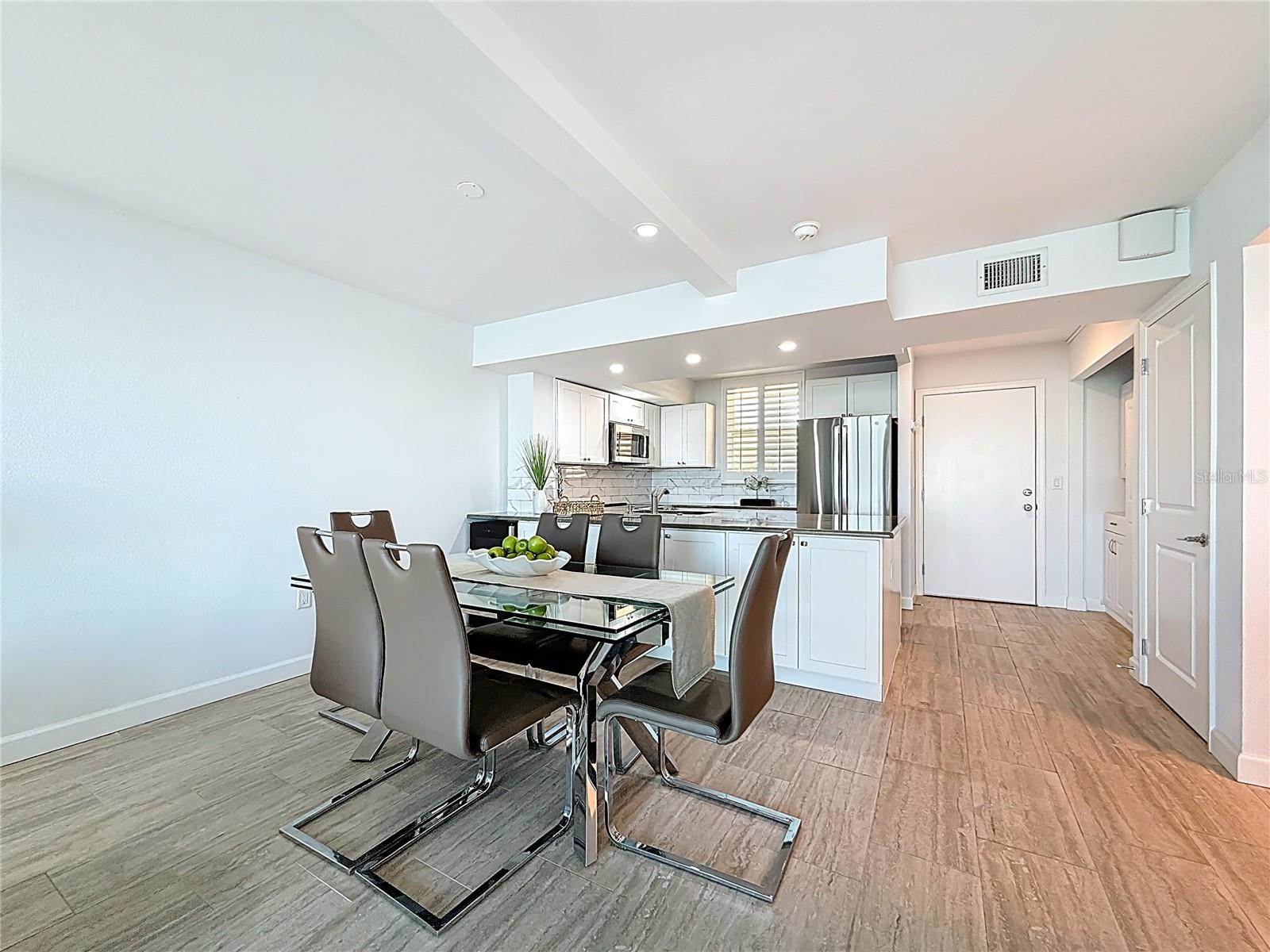 7560 Bay Island Drive South, #148, South Pasadena, FL 33707